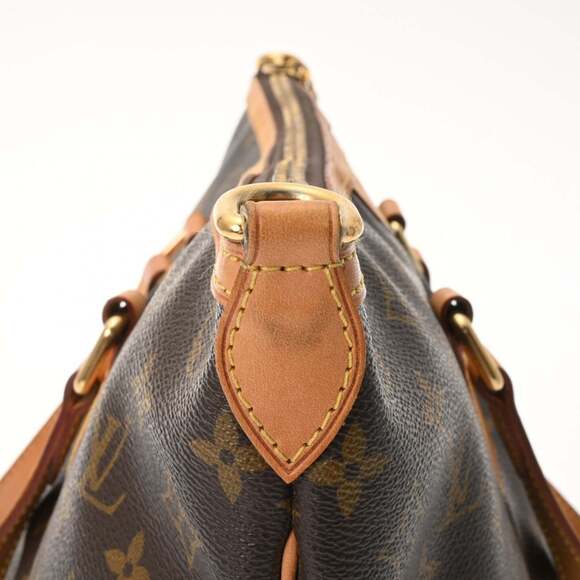 LOUIS VUITTON Authentic Brown Monogram Canvas Bag - Picture 16 of 16